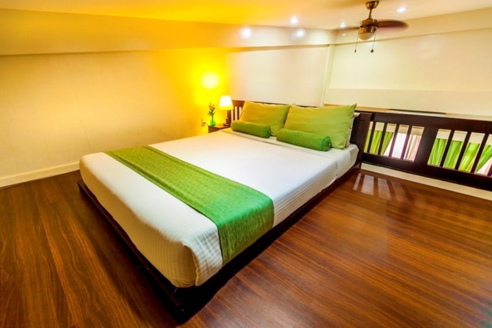 Subic Coco Hotel Olongapo Buitenkant foto